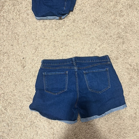 Old Navy Jean Shorts - Picture 2 of 3